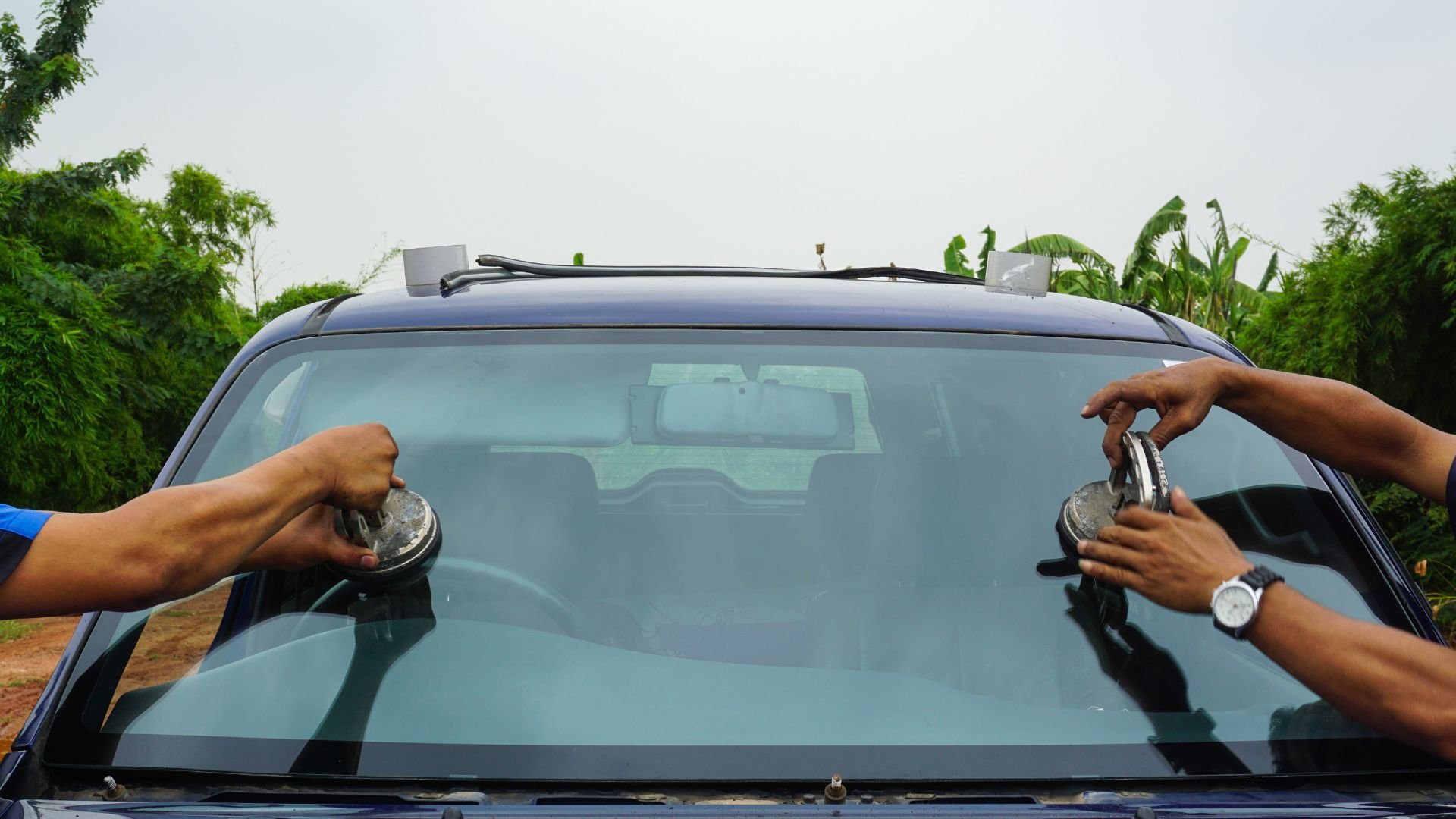Mobile Auto Glass Repair in Canyon, TX service detail